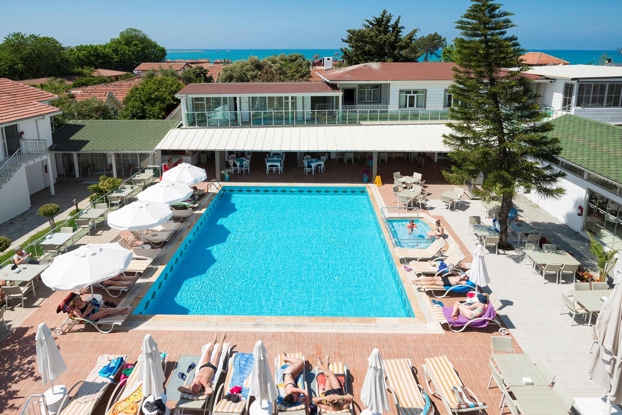 Clover Magic Altinkum Park Hotel Side Exterior photo